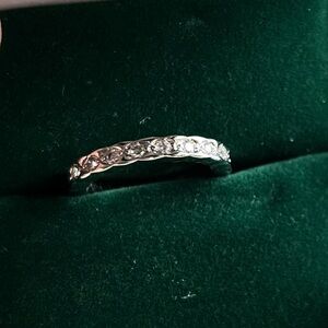 Elegant Silver Women's Ring